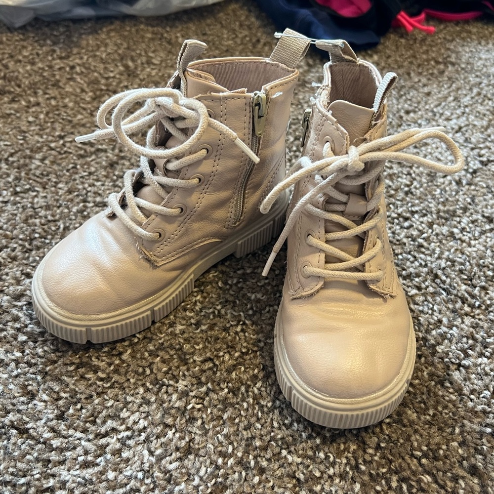 ZARA Beige Zip-up Boots 6.5c